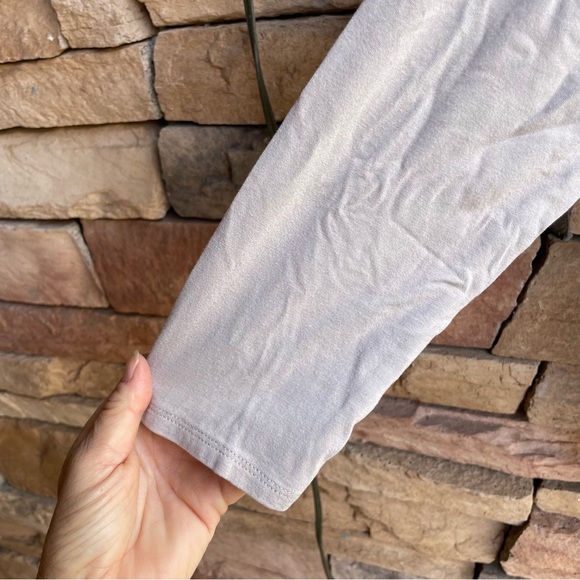 Mela Purdie light gray satin long sleeve ruffle blouse top Women XL - Picture 6 of 10